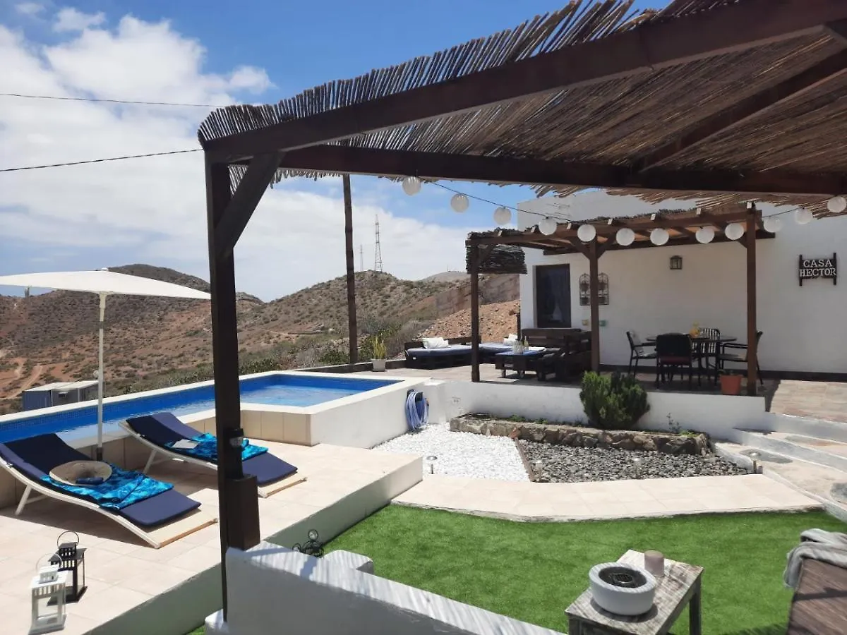 Casa Héctor Villa Cabo Blanco
